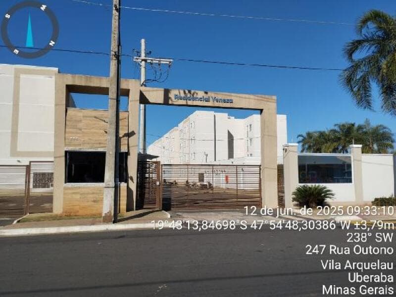 Apartamento em leilão em Uberaba - MG — LOTE 183 APARTAMENTO EM UBERABA/MG
