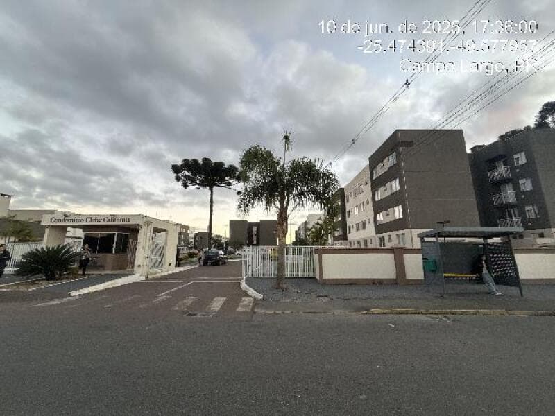 Apartamento em leilão em Campo Largo - PR — LOTE 274 APARTAMENTO EM CAMPO LARGO/PR