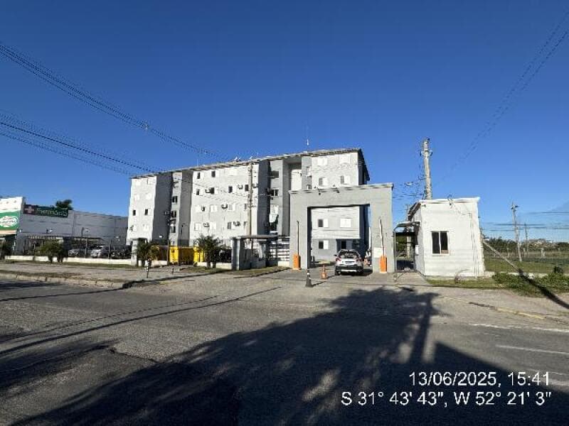 Apartamento em leilão em Pelotas - RS — LOTE 433 APARTAMENTO EM PELOTAS/RS - DESCONTO DE 15,26% DO VALOR DE AVALIAÇÃO NO 2º LEILÃO