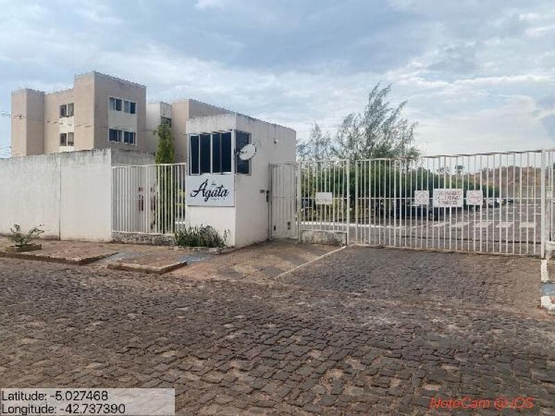 Apartamento em leilão em Teresina - PI — LOTE 275 APARTAMENTO EM TERESINA/PI