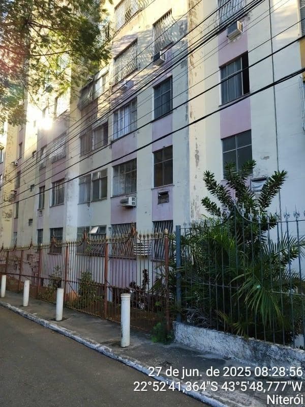 Apartamento em leilão em Niterói - RJ — LOTE 335 APARTAMENTO EM NITEROI/RJ - DESCONTO DE 0,64% DO VALOR DE AVALIAÇÃO NO 2º LEILÃO