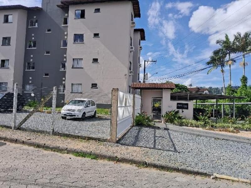 Apartamento em leilão em Blumenau - SC — LOTE 451 APARTAMENTO EM BLUMENAU/SC - DESCONTO DE 40% DO VALOR DE AVALIAÇÃO NO 2º LEILÃO