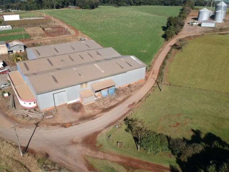 Foto 9 de 19: Comercial em leilão em Gentil - RS — LOTE 001 LOTE URBANO DA QUADRA Nº 72, com a área de 2.941,60m² em MARAU/RS + Benfeitorias