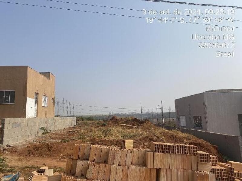 Terreno em leilão em Uberaba - MG — LOTE 103 TERRENO, 200M2 Uberaba/MG