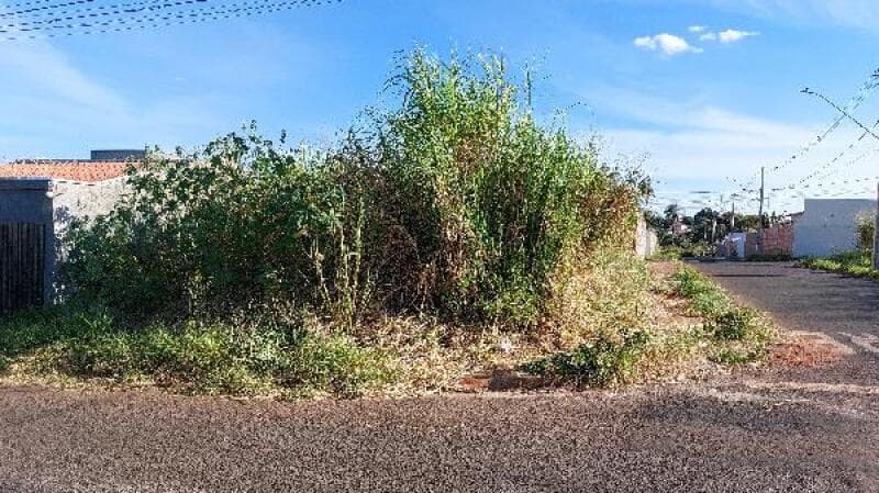 Terreno em leilão em Uberaba - MG — LOTE 104 TERRENO, 198,44M2 Uberaba/MG