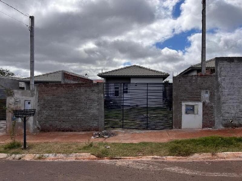 Casa em leilão em Cianorte - PR — LOTE 187 CASA, 43,85 M2 Cianorte/ PR