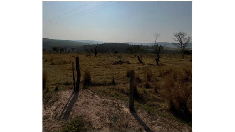 Terreno em leilão em Pardinho - SP — LOTE 102 Terreno 7325m² - Pardinho