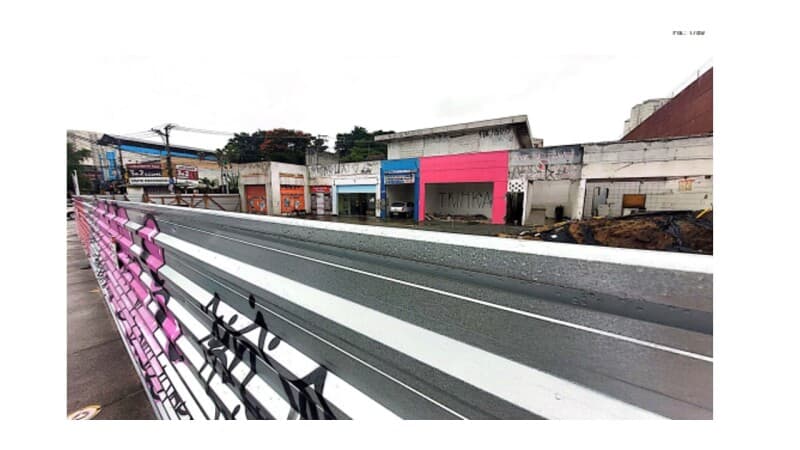 Comercial em leilão em Diadema - SP — LOTE 049 PRÉDIO 713m² - DIADEMA