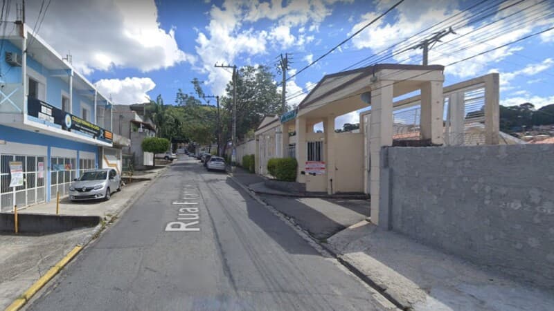 Foto 3 de 3: Casa em leilão em São Paulo - SP — LOTE 001 CASA 79m² - JARAGUÁ