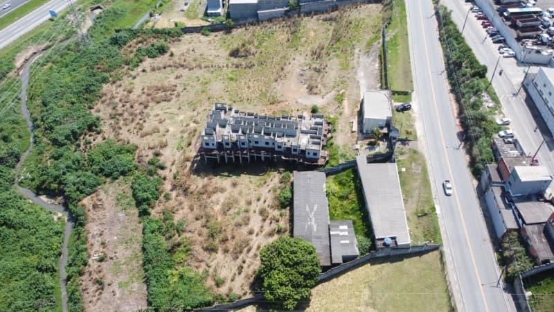 Foto 6 de 10: Terreno em leilão em Itaquaquecetuba - SP — LOTE 001 TERRENO 19.028m² - ITAQUAQUECETUBA