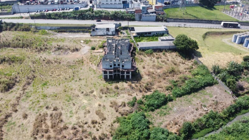Foto 8 de 10: Terreno em leilão em Itaquaquecetuba - SP — LOTE 001 TERRENO 19.028m² - ITAQUAQUECETUBA