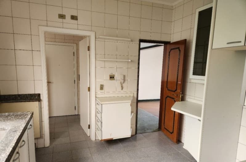Foto 19 de 34: Apartamento em leilão em São Paulo - SP — LOTE 001 APARTAMENTO 213m² - VILA SUZANA