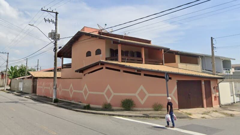 Foto 2 de 3: Imóvel em leilão em Pindamonhangaba - SP — LOTE 001 IMÓVEL 207m² - PINDAMONHAGABA