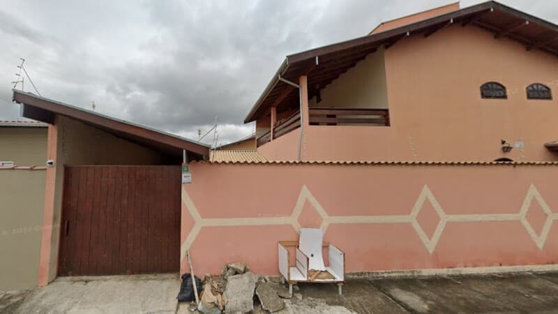 Foto 3 de 3: Imóvel em leilão em Pindamonhangaba - SP — LOTE 001 IMÓVEL 207m² - PINDAMONHAGABA