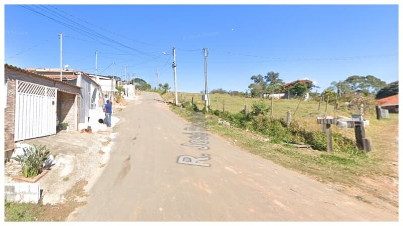 Foto 2 de 2: Terreno em leilão em Vargem - SP, bairro Rio Acima — LOTE 001 DIREITOS TERRENO 2.500m² - VARGEM