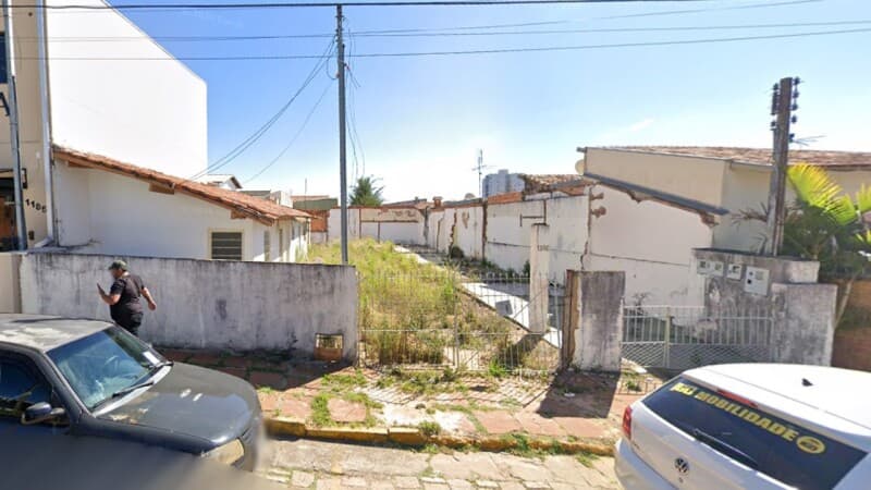 Terreno em leilão em Avaré - SP, bairro Centro — LOTE 001 IMÓVEL 411m² - AVARÉ