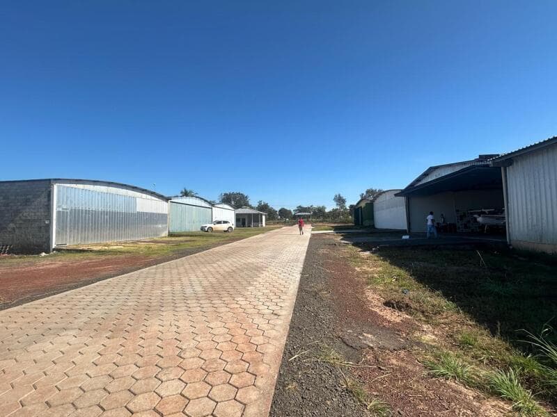 Foto 4 de 32: Terreno em leilão em Araguaína - TO — LOTE 001 Cota participação na associação privada VOART (hangar) em Araguaina-TO.