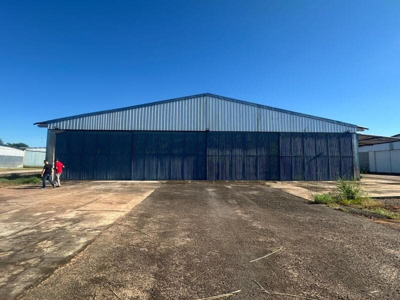 Foto 15 de 32: Terreno em leilão em Araguaína - TO — LOTE 001 Cota participação na associação privada VOART (hangar) em Araguaina-TO.