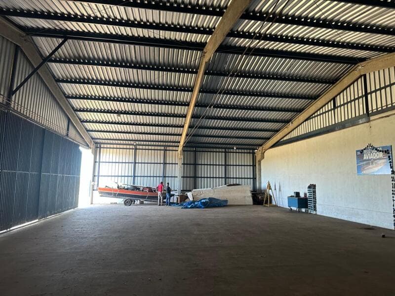 Foto 28 de 32: Terreno em leilão em Araguaína - TO — LOTE 001 Cota participação na associação privada VOART (hangar) em Araguaina-TO.