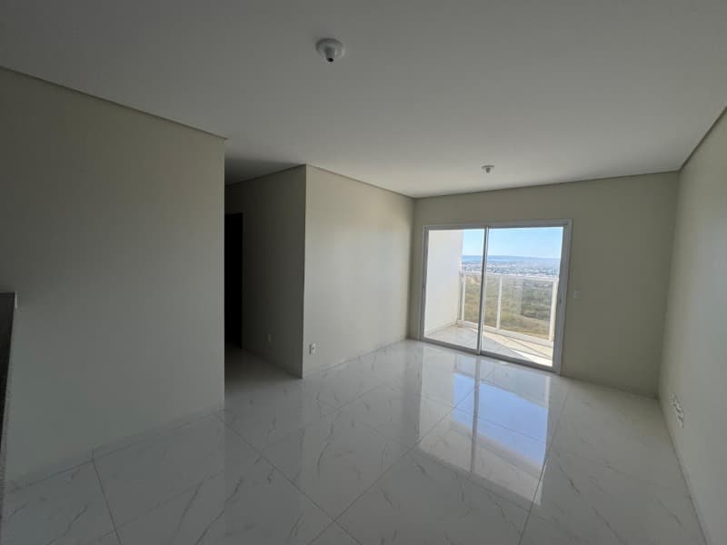 Foto 3 de 13: Apartamento em leilão em Palmas - TO — LOTE 012 Cobertura 2403, Bloco A - 24º Pavimento, do condomínio "RESIDENCIAL DIAMANTE DO LAGO"