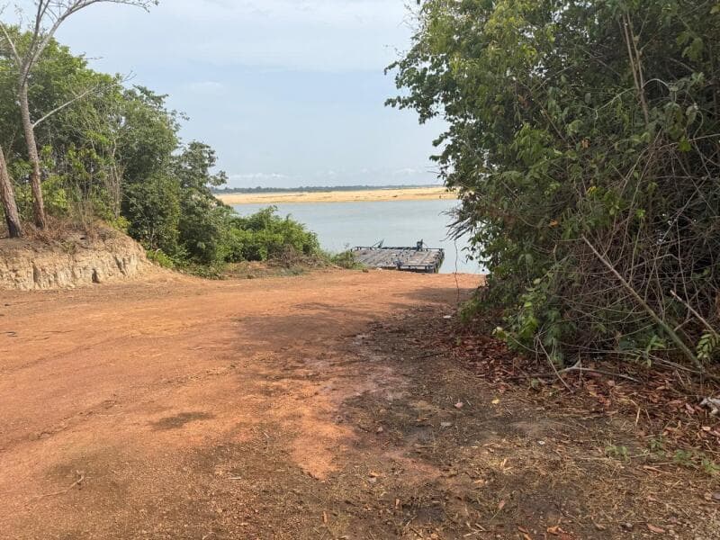 Foto 2 de 3: Imóvel em leilão em Araguacema - TO — LOTE 043 Lote nº 07 da Quadra nº 47, com área de 384,94 m², o qual está matriculado sob o nº 6.186,