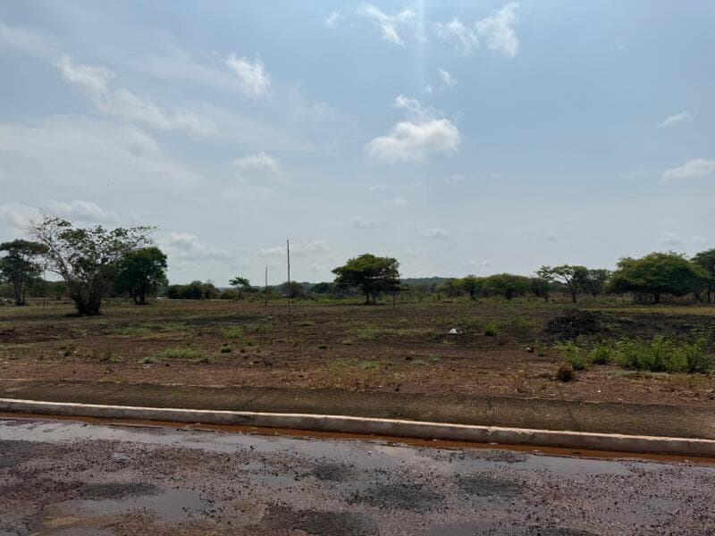 Foto 3 de 3: Imóvel em leilão em Araguacema - TO — LOTE 069 Lote nº 14 da Quadra nº 48, com área de 463,78 m², o qual está matriculado sob o nº 6.212,