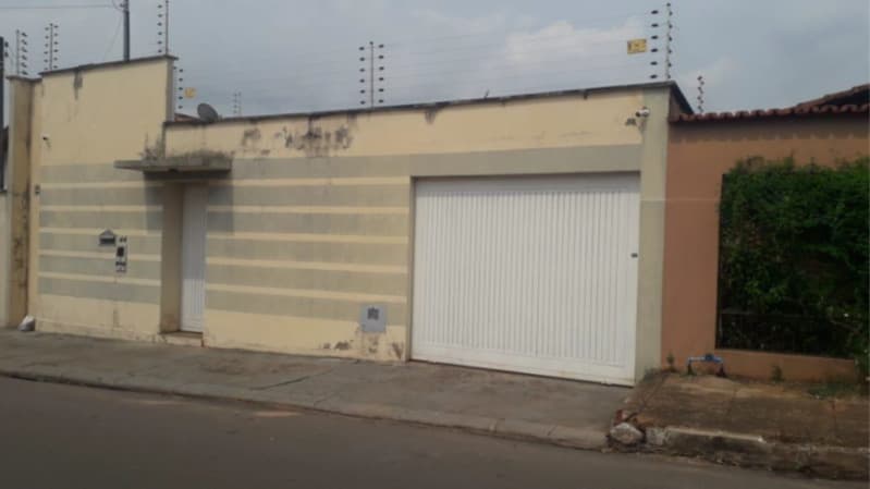 Foto 3 de 11: Terreno em leilão em Araguaína - TO — LOTE 005 Casa na Rua Ademar Vicente Ferreira em Araguaina - TO.