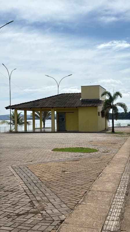 Foto 2 de 2: Comercial em leilão em Xambioá - TO — LOTE 002 Quiosque numero 06 medindo 100.32, m² na Orla de Xambioá -