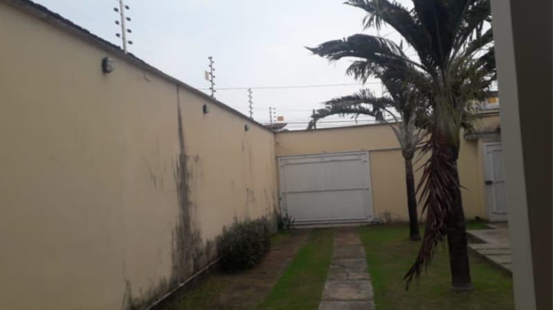 Foto 11 de 13: Casa em leilão em Araguaína - TO — LOTE 005 Casa com piscina na Rua Ademar Vicente Ferreira em Araguaina - TO.