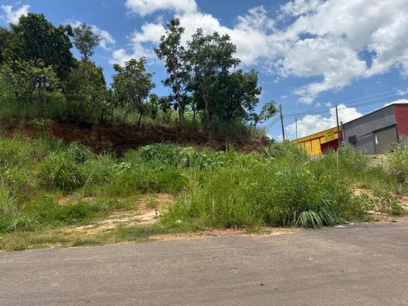 Terreno em leilão em Palmas - TO — LOTE 001 Lote na Rua T-15 no Santa Fé em Palmas, Tocantins