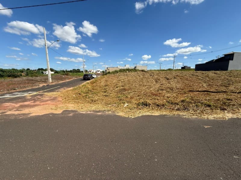 Foto 2 de 6: Terreno em leilão em Américo De Campos - SP — LOTE 007 1 Terreno Lote 17 da Quadra 04