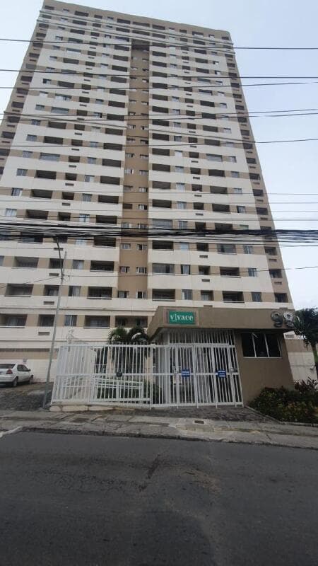Apartamento em leilão em Salvador - BA — LOTE 031 Apartamento