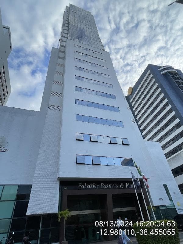Apartamento em leilão em Salvador - BA — LOTE 032 Apartamento