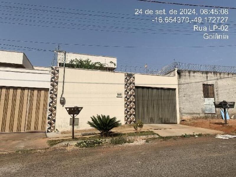 Casa em leilão em Goiânia - GO — LOTE 078 Casa
