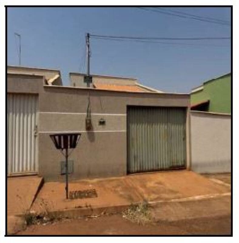 Casa em leilão em Guapó - GO — LOTE 080 Casa