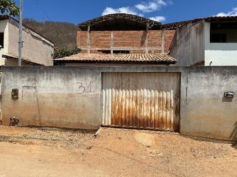 Casa em leilão em Aimorés - MG — LOTE 110 Casa