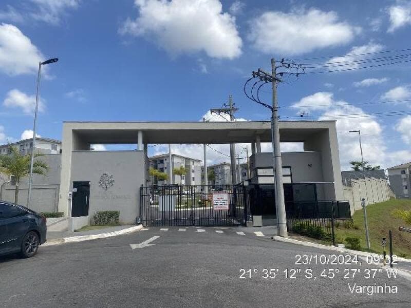 Apartamento em leilão em Varginha - MG — LOTE 157 Apartamento