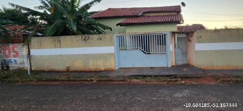 Casa em leilão em Paranaíba - MS — LOTE 172 Casa