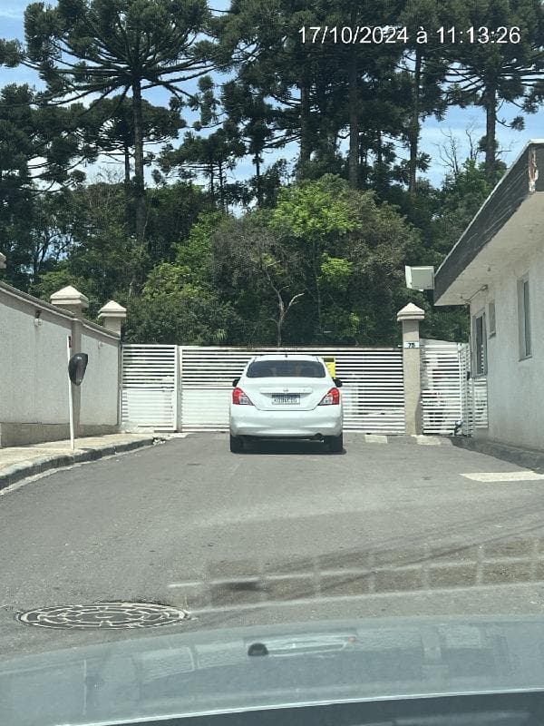 Apartamento em leilão em Almirante Tamandaré - PR — LOTE 250 Apartamento