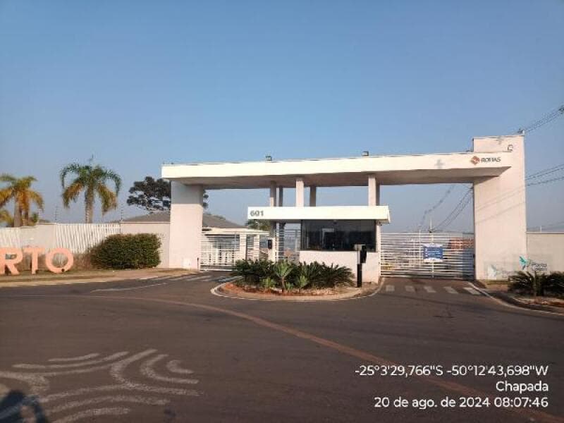 Casa em leilão em Ponta Grossa - PR — LOTE 292 Casa