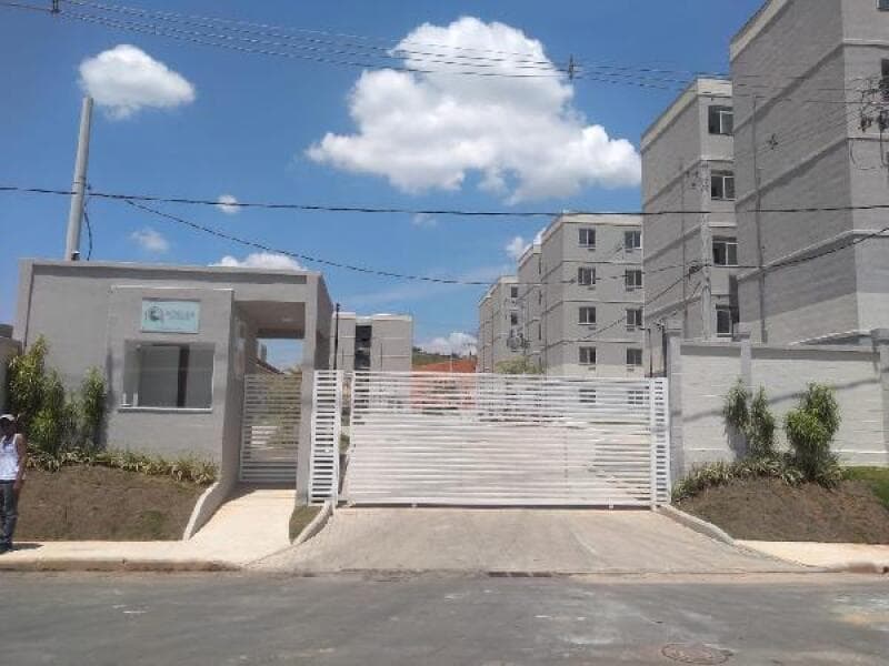 Apartamento em leilão em Nova Iguaçu - RJ — LOTE 327 Apartamento
