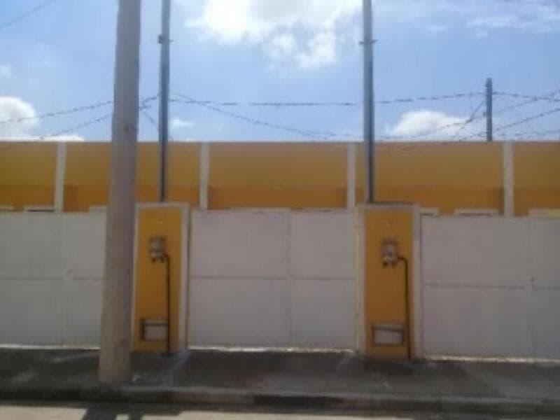 Casa em leilão em Nova Iguaçu - RJ — LOTE 332 Casa