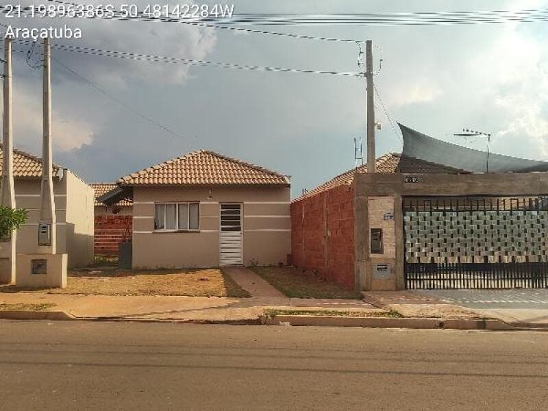 Casa em leilão em Araçatuba - SP — LOTE 468 Casa