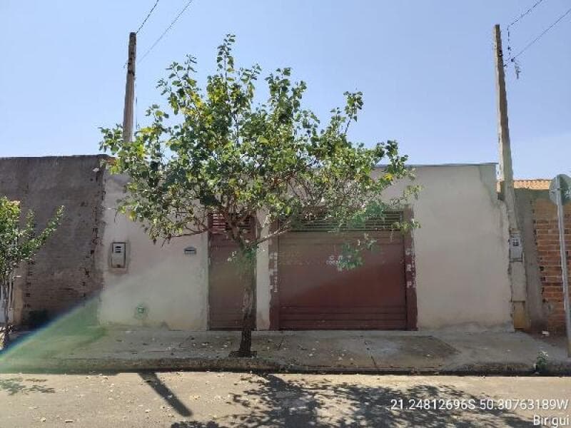 Casa em leilão em Birigui - SP — LOTE 475 Casa