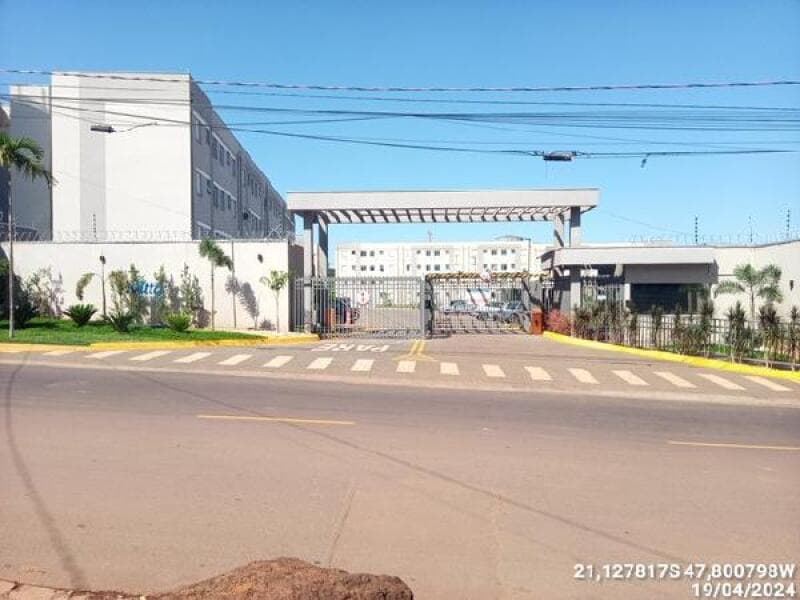 Apartamento em leilão em Ribeirão Preto - SP — LOTE 530 Apartamento