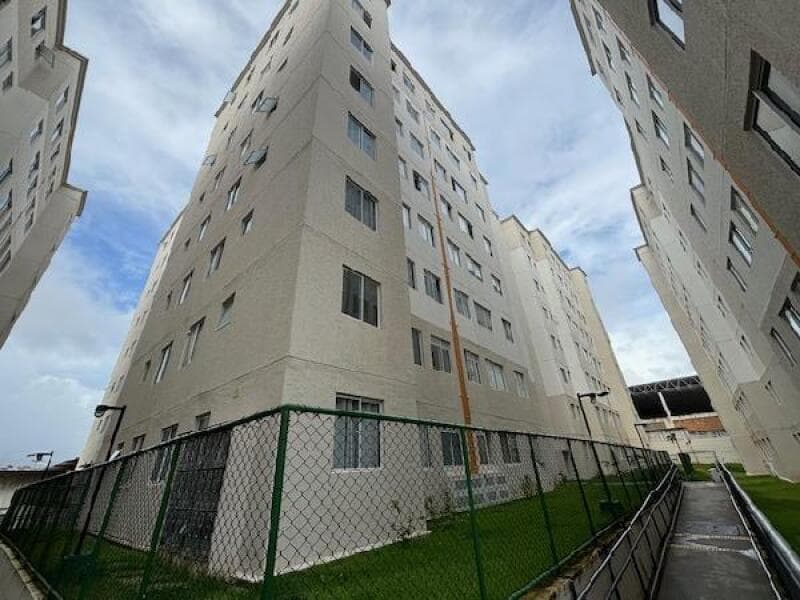 Apartamento em leilão em Salvador - BA — LOTE 028 Apartamento