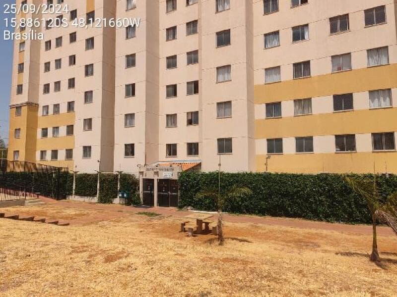 Apartamento em leilão em Brasília - DF — LOTE 037 Apartamento