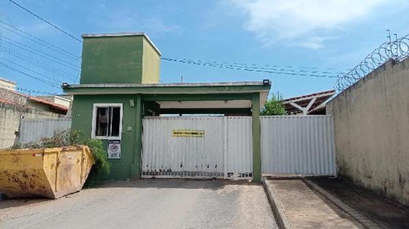 Casa em leilão em Montes Claros - MG — LOTE 113 Casa
