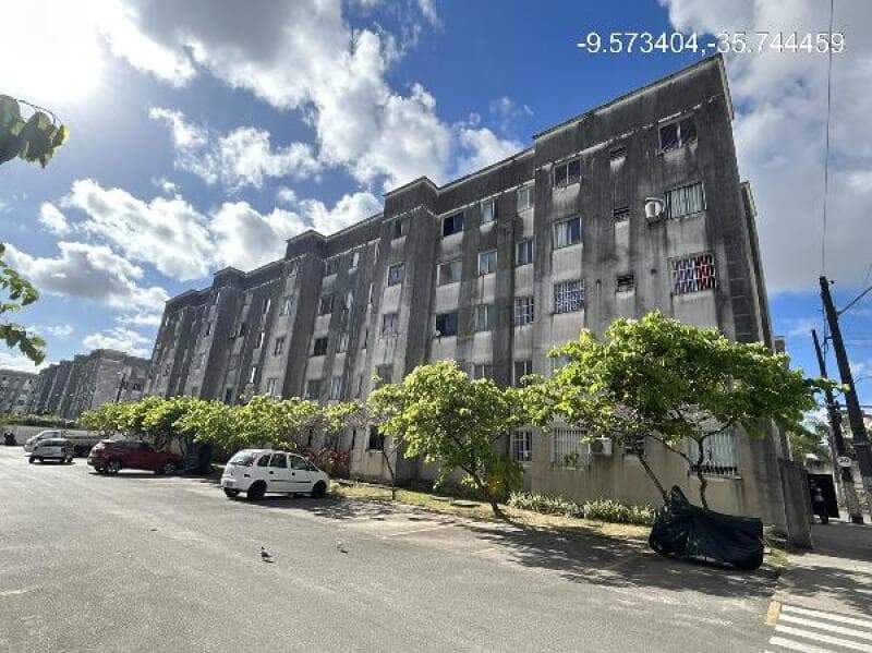 Apartamento em leilão em Maceió - AL, bairro Antares — LOTE 003 Apartamento