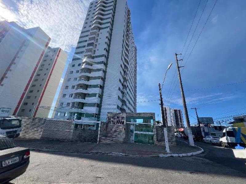 Apartamento em leilão em Maceió - AL, bairro Farol — LOTE 009 Apartamento